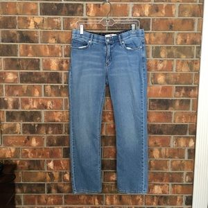 Levi Perfect Waist 525 Straight Leg Jeans